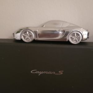 PORCHE LIMITED EDITION DISPLAY CAR OR PAPERWEIGHT